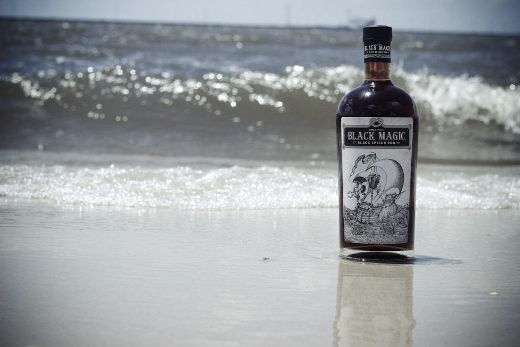 Rumby caribbean treasure ром. Black magic ром лента. Блэк магик. Zuma black magic настойка. Black magic camera pocket 4k.